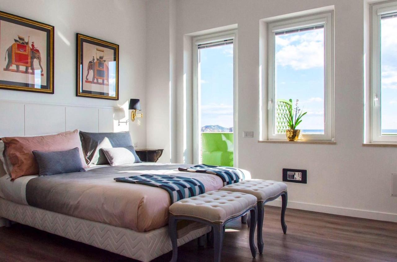 Eleventh Floor Suites Каляри Екстериор снимка