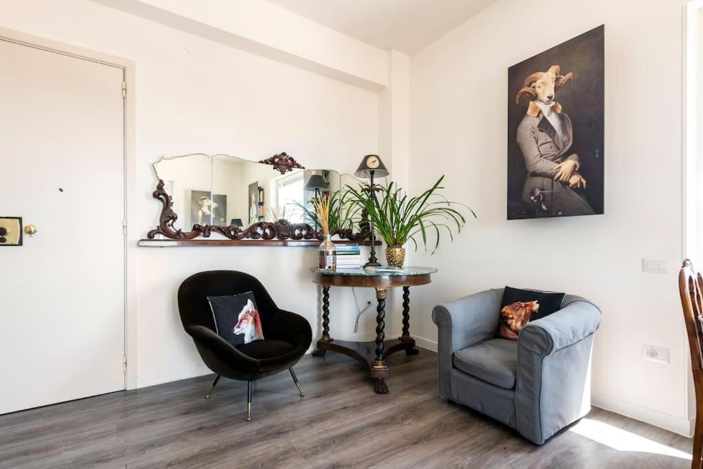 Eleventh Floor Suites Каляри Екстериор снимка